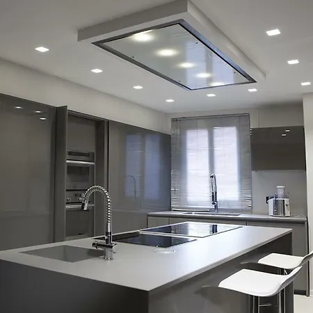 Apartment Crystal Skyline Neapolis *