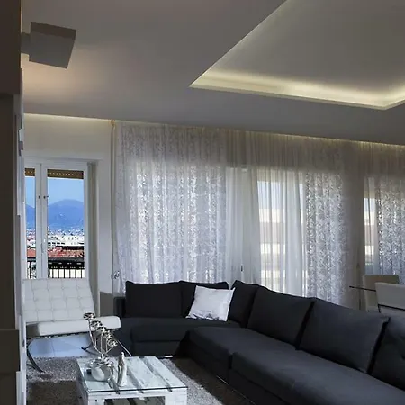 Crystal Skyline Neapolis Daire *